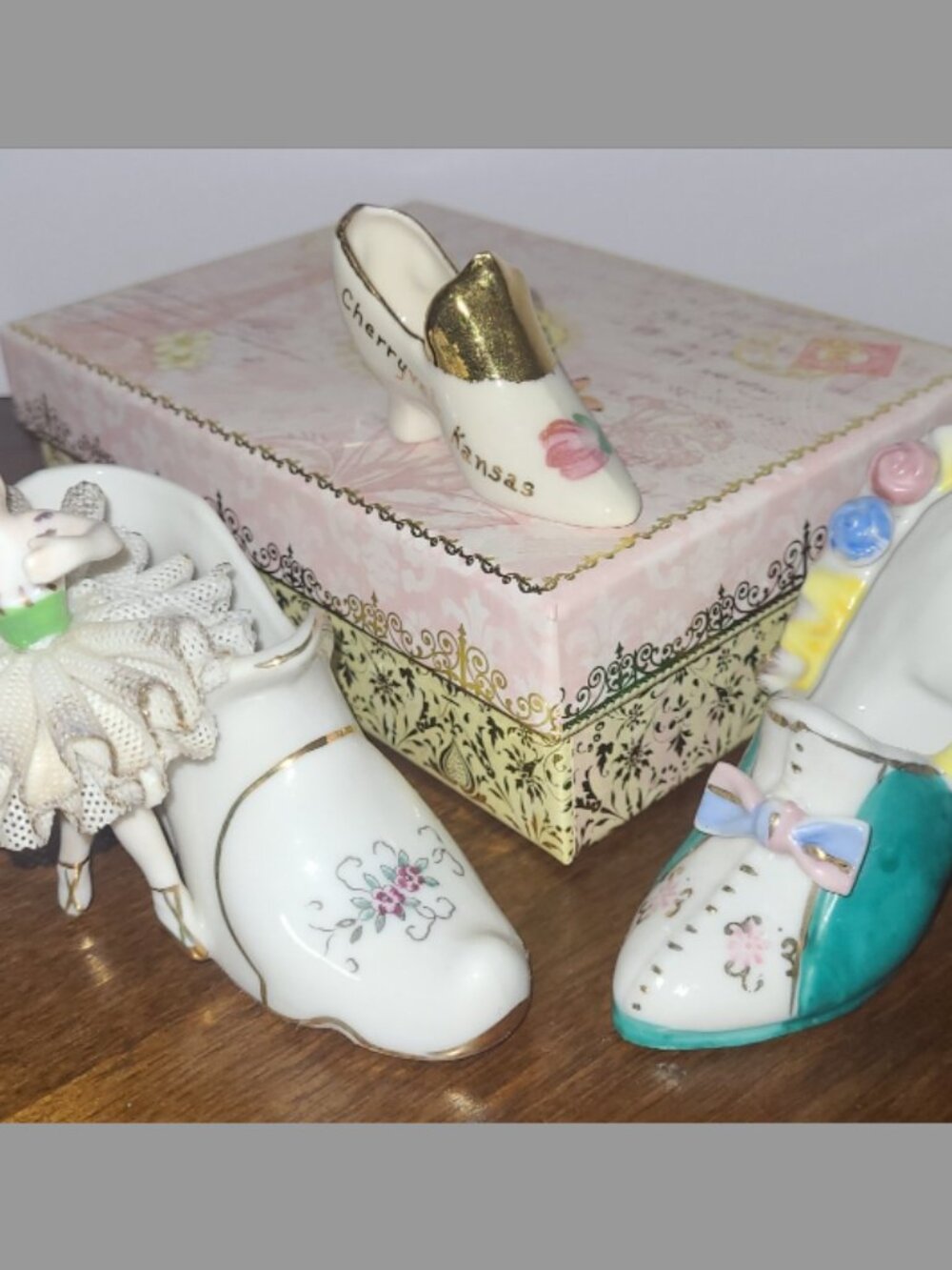 Miniature Collection of 3 Vintage High heeled shoes w/Ballerina Japan